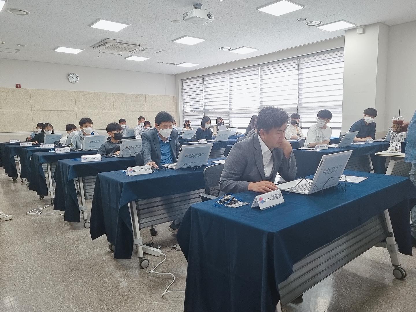 沧州棋牌圈子最新版本的温情牌桌，友情与欢笑的聚集地